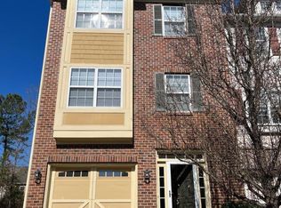 240 Linden Park Ln, Cary, NC 27519