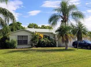 2585 SE Lyman Cir, Port Saint Lucie, FL 34952