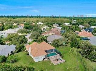 1911 Fairfax Cir, Naples, FL 34109