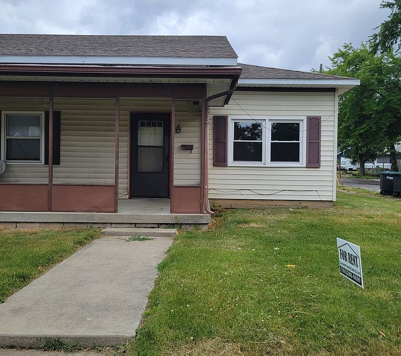 1st image of 1425 S Meeker Ave
