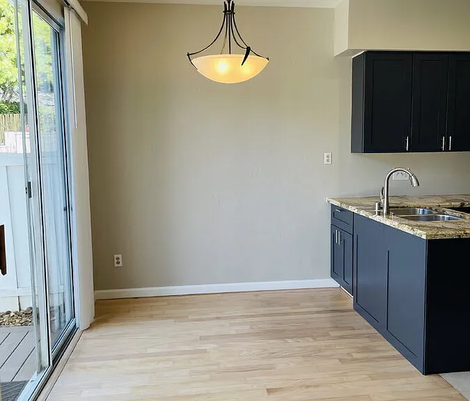 13631 Tiverton Rd — Photo 10