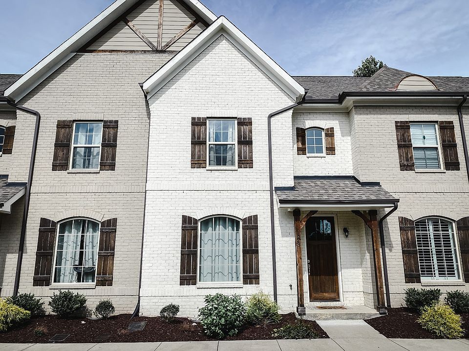 1st image of 523 Harpeth Park Dr