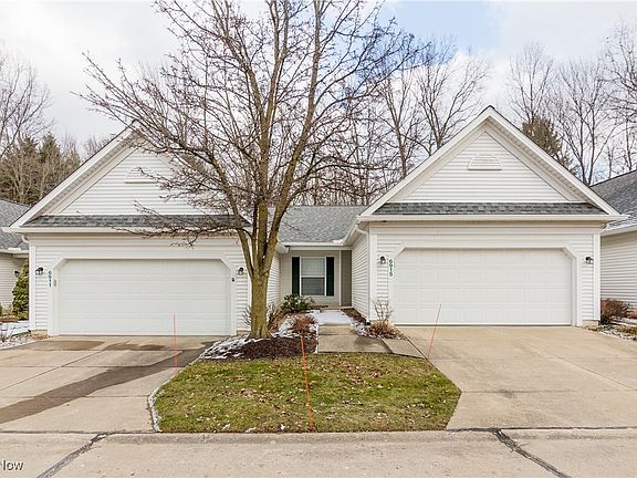 2nd image of 6915 Savannah Dr