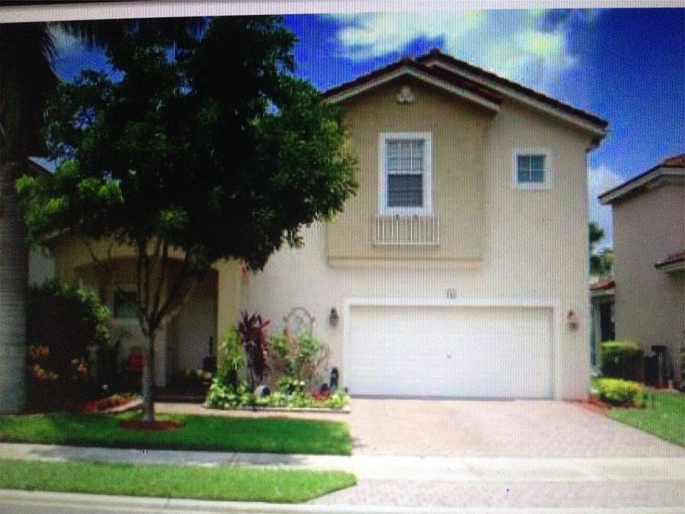 2nd image of 942 NW 127th Ave