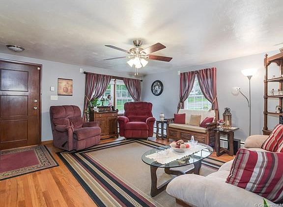 Living Room - beautiful har...