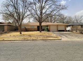 6906 Gary Ave, Lubbock, TX 79413