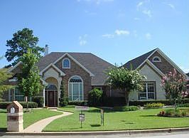 Home for Sale in Tyler, Texas $365,000