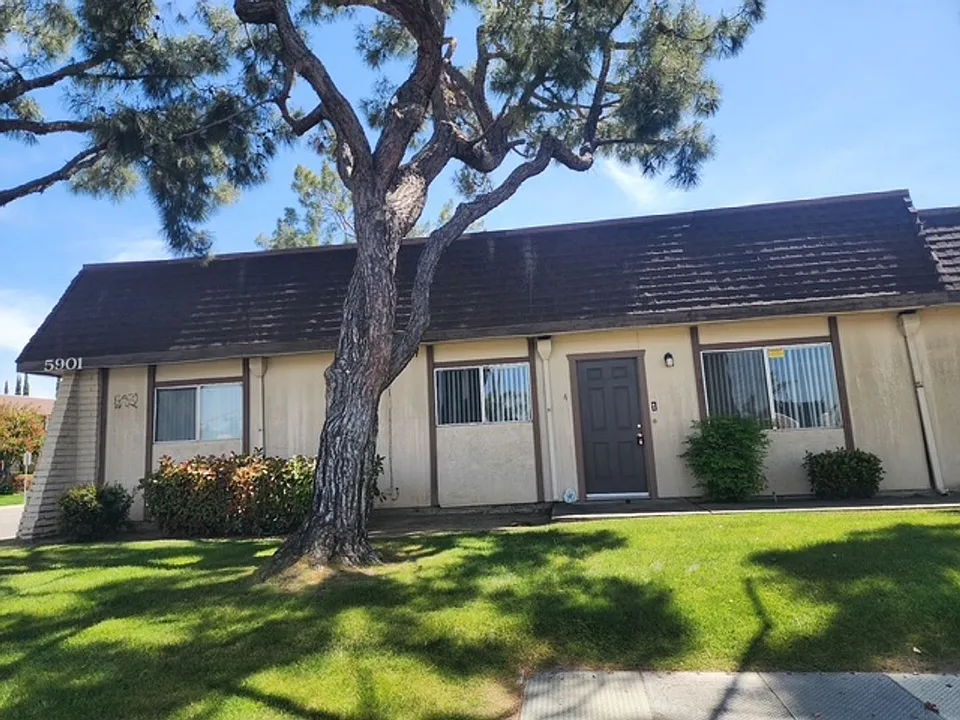 5901 Ming Ave #4
