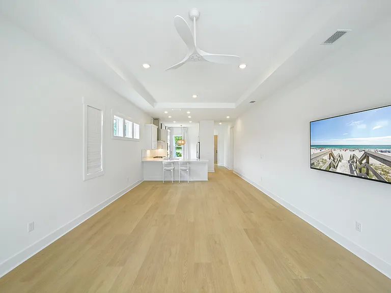 1615 Pathways Dr — Photo 23