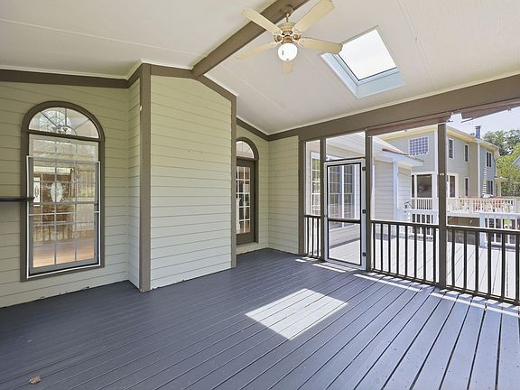 3rd image of 223 Kinvara Ct