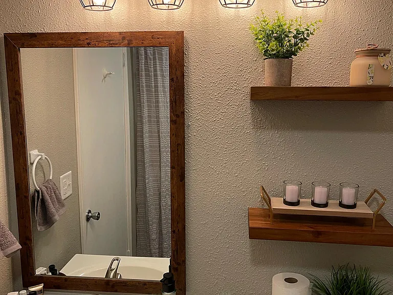 307 Evelyn Pl — Photo 6