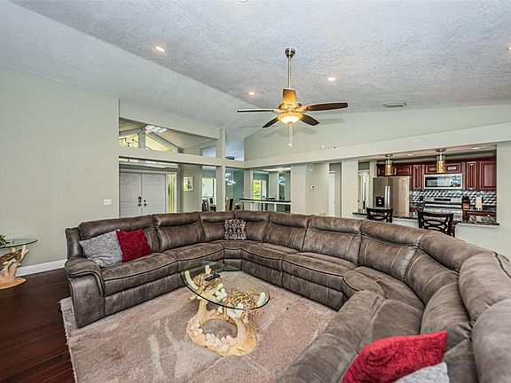 5th image of 2616 Cobbs Way
