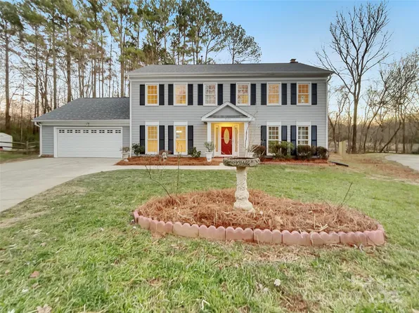 7021 Acre Hill Ct, Charlotte, NC 28277