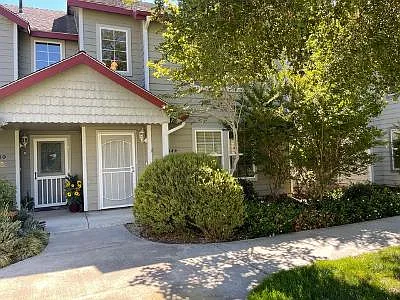 3 bed, 1478 sqft, $3,500 — Photo 1