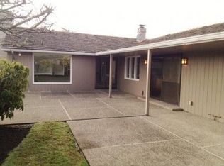 9640 Vineyard Crst, Bellevue, WA 98004