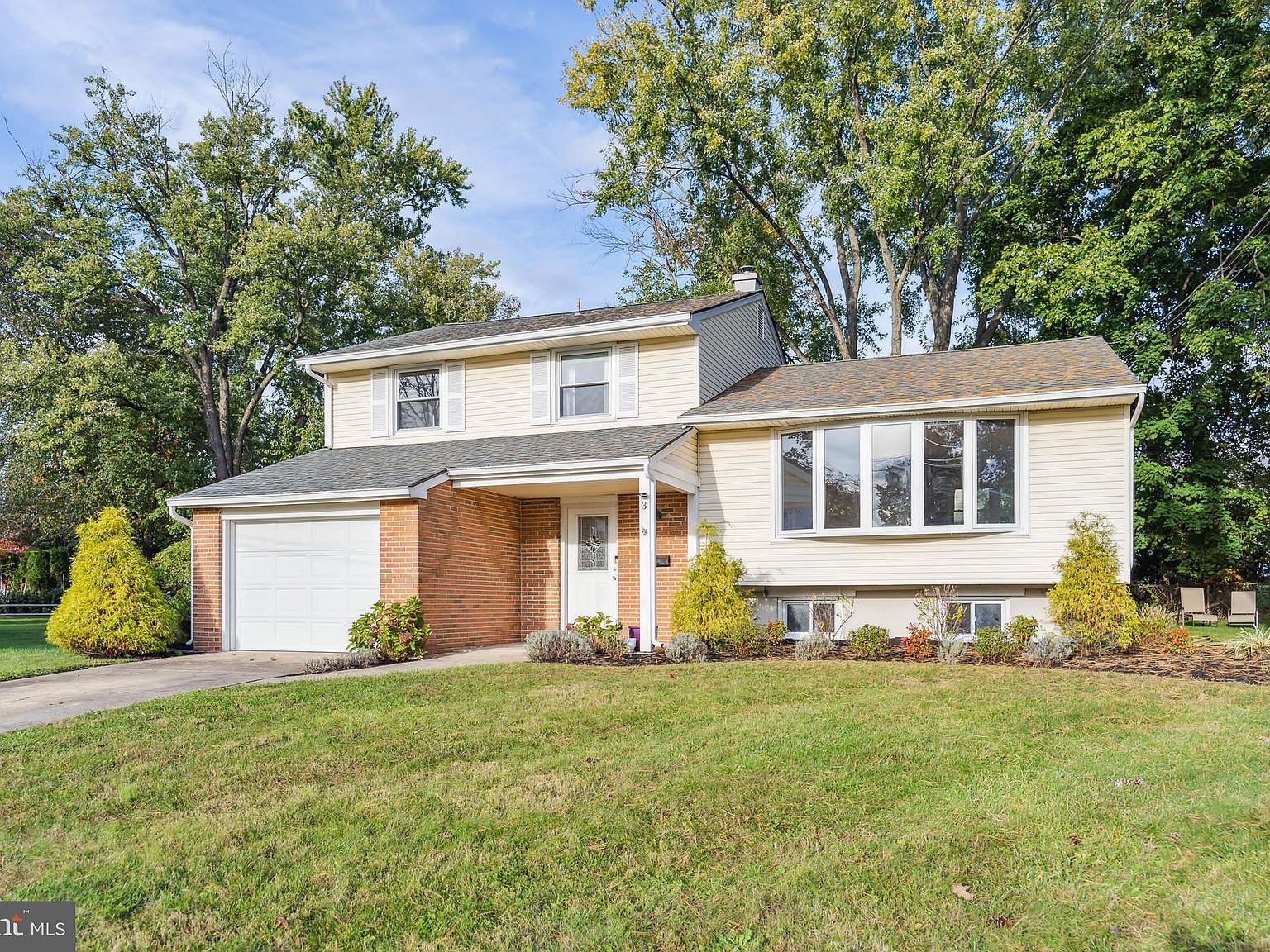 3 Hickory Ln, Cherry Hill, NJ 08003 | Zillow