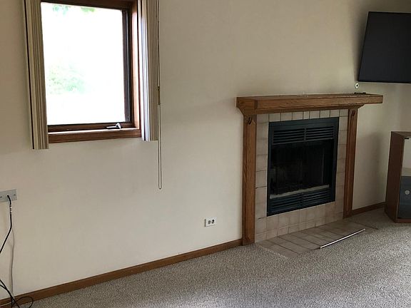 Family Room (11x18)