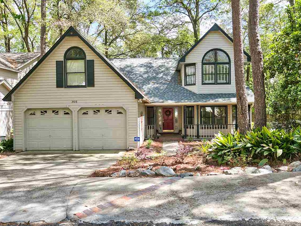 1st image of 2015 Forest Glen Ct