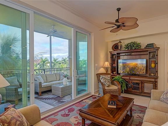 5th image of 2738 Tiburon BLVD E #B-401
