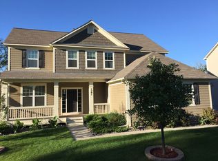1201 County Road C2 W, Roseville, MN 55113