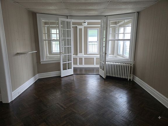 2nd image of 8 Farley Ave