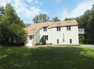 118 Providence St, Mendon, MA 01756