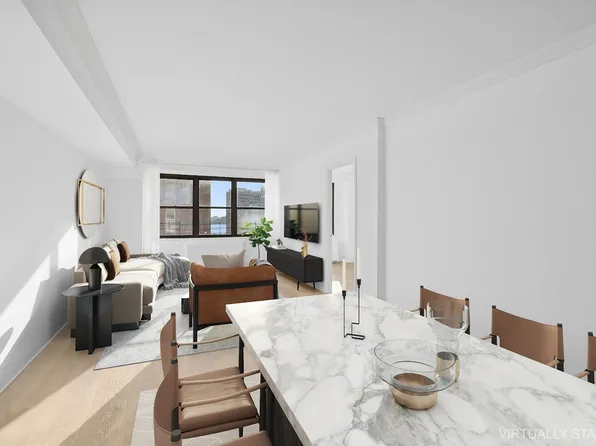 245 East 25th Street image 1 of 18