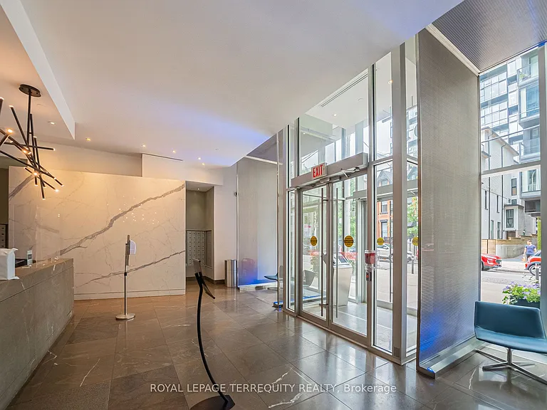55 Stewart St #902 — Photo 35