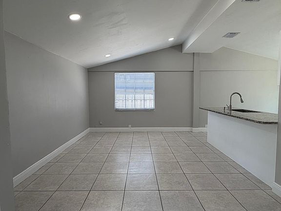 4th image of 3823 Chickasha Road