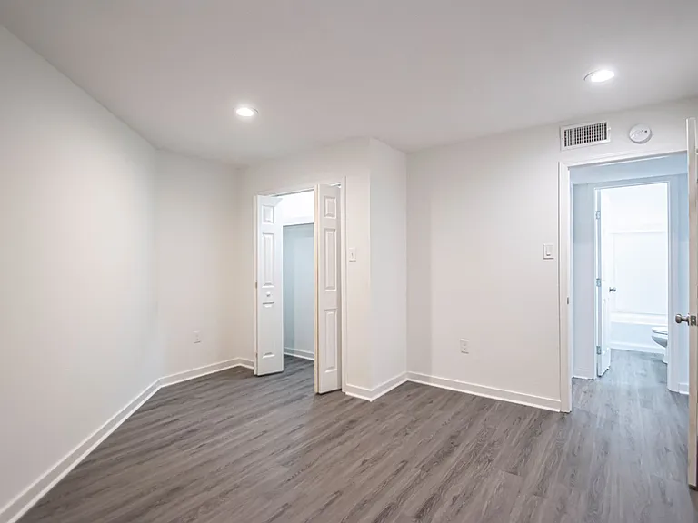 21 Towne Park Court — Photo 11