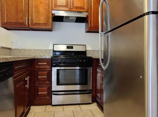 Lanewood Court Apartments, Los Angeles, CA 90028