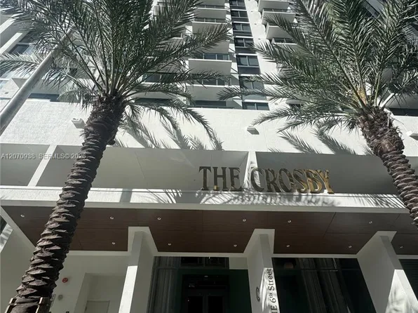 11 NE 6th St Unit 705, Miami, FL 33132