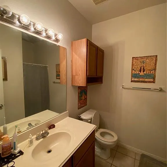 1001 Krenek Tap Rd #303 — Photo 9