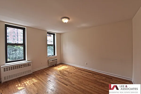 Rented by Mantus Real Estate | media 13