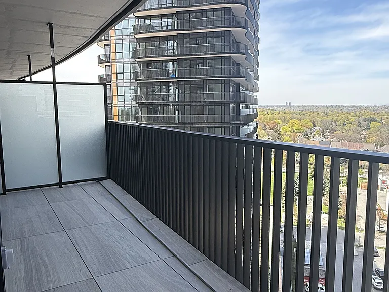 18 Esther Shiner Blvd #1208 — Photo 13