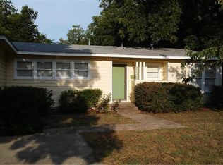 621 S Fielder Rd, Arlington, TX 76013