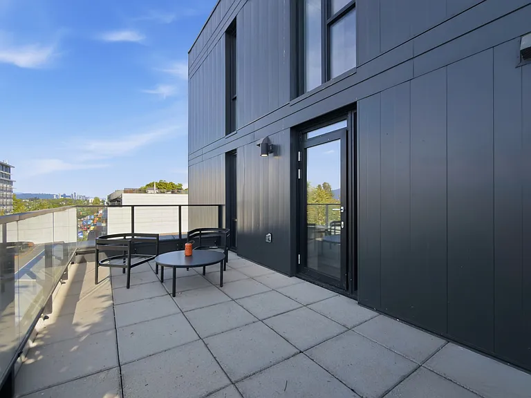2511 Carolina St — Photo 16