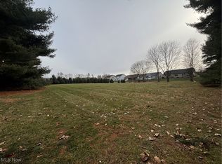 4th St SE, New Philadelphia, OH 44663