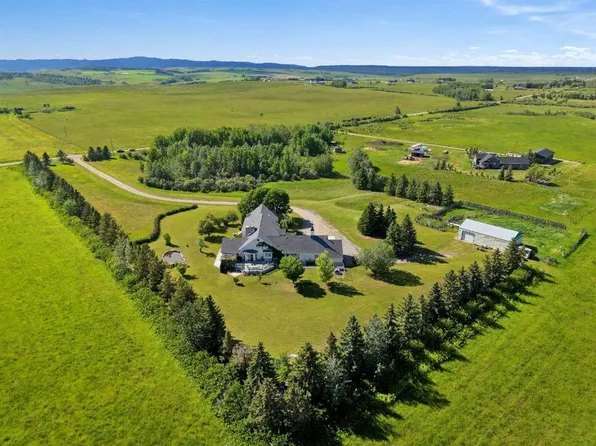 265028 SW Range Road 44, Rocky View County, AB T4C 2W2