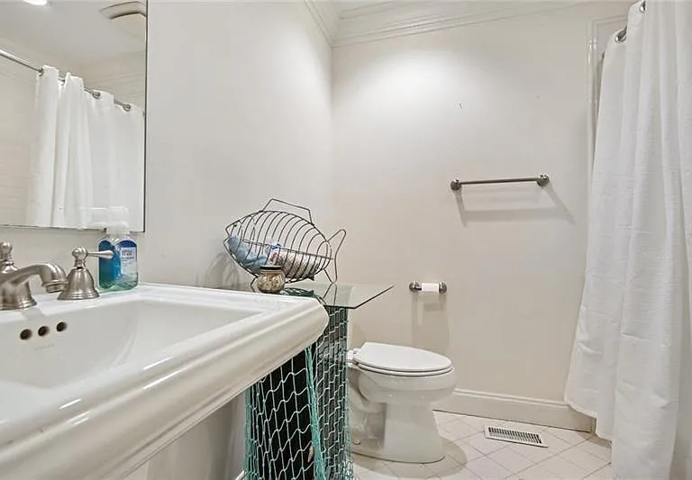 1930 Wildwood Pl NE — Photo 19