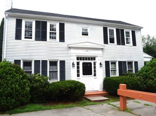 111 Main St, Kingston, NH 03848