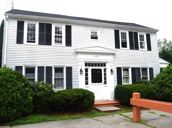 111 Main Street, Kingston, NH 03848