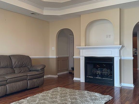 2nd image of 120 Cedarland Dr