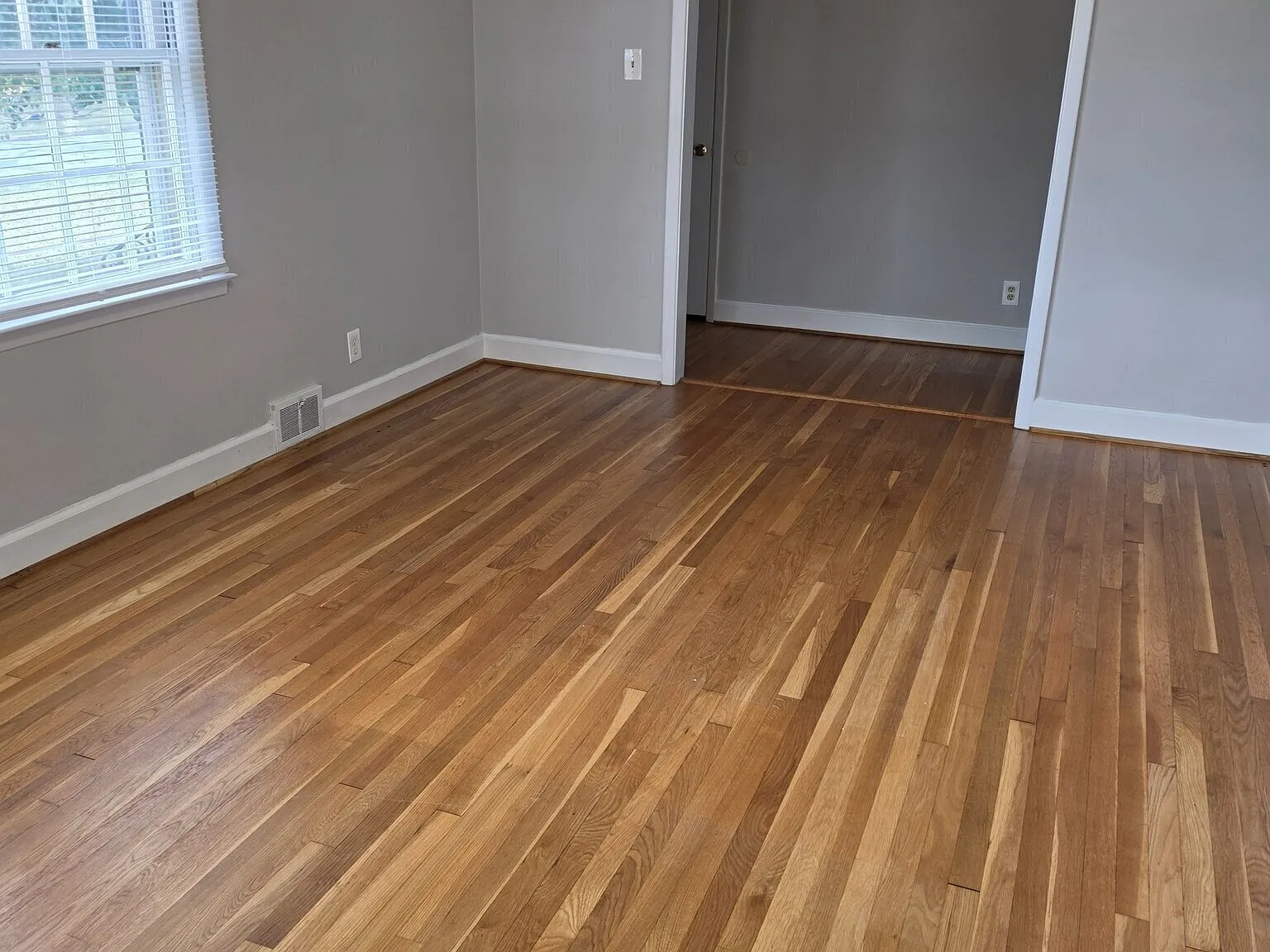 3 bed, 1850 sqft, $2,000 — Photo 3