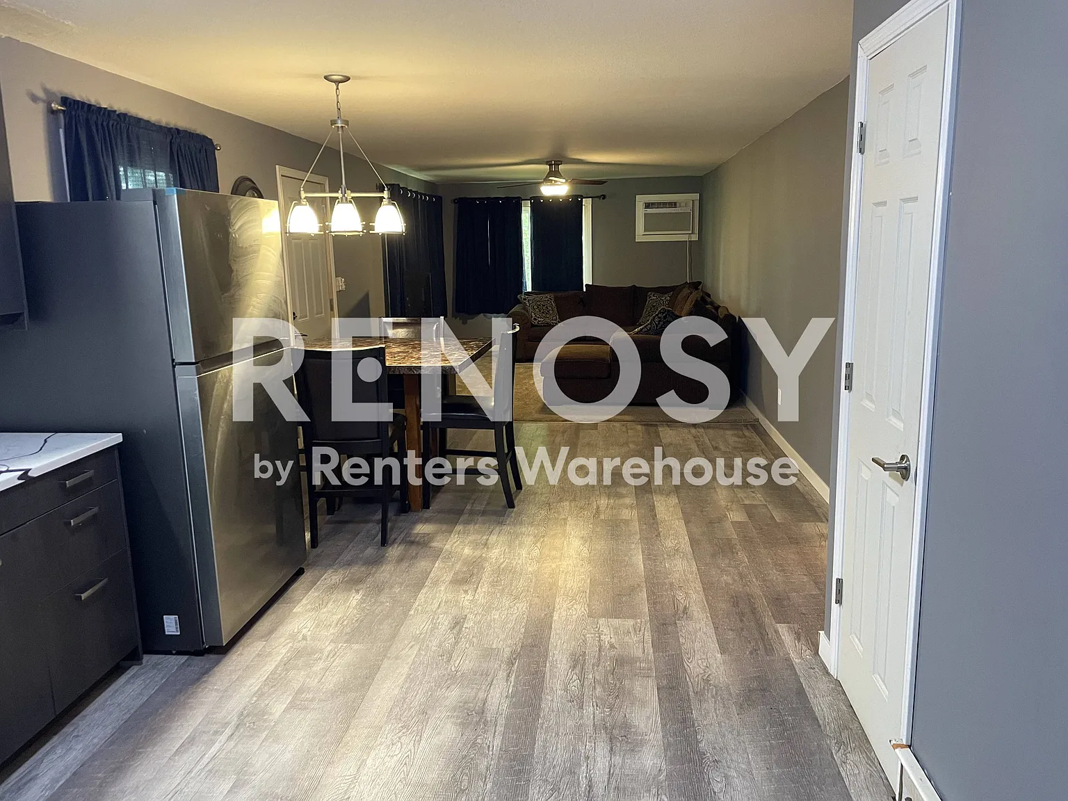 Available November 1st - 2 Bed, 1 Bath Home outside of Hammond, WI — Photo 3