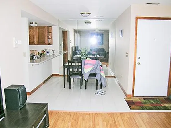 1078 Merrimar Cir N APT A, Columbus, OH 43220