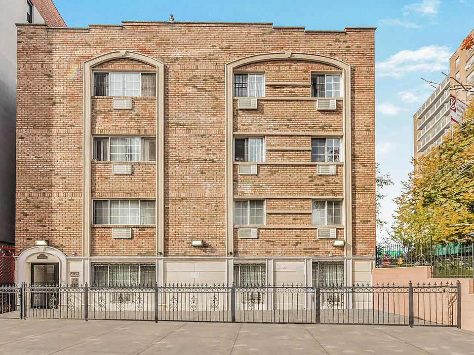 1st image of 2135 Crotona Ave #4C