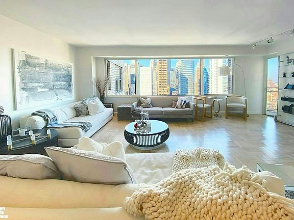3rd image of 303 E 57th St APT 32C