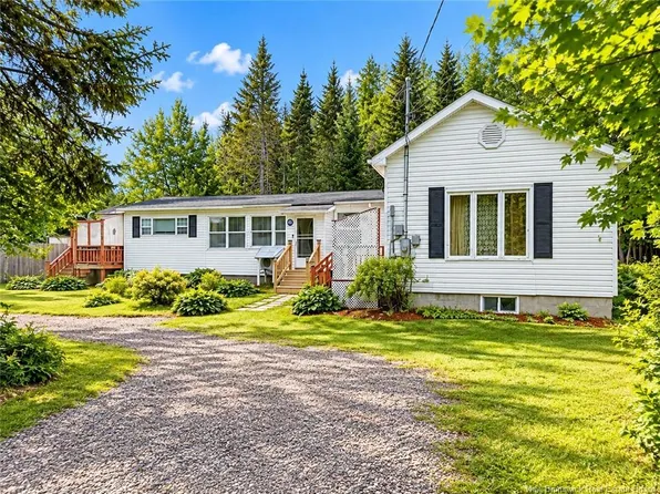 43 Shediac River Rd S, Shediac, NB E4R 1Y6