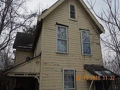 137 Mills Ave photo 1